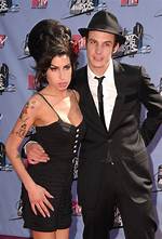Amy Winehouse and Blake Fielder-Civil: a Turbulent Relationship