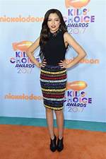 Cree Cicchino Age, Boyfriend, Twin, Feet, Height, Sister, Parents