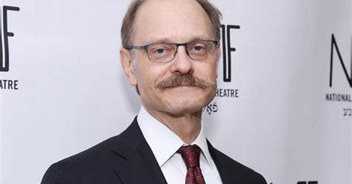 David Hyde Pierce Net Worth