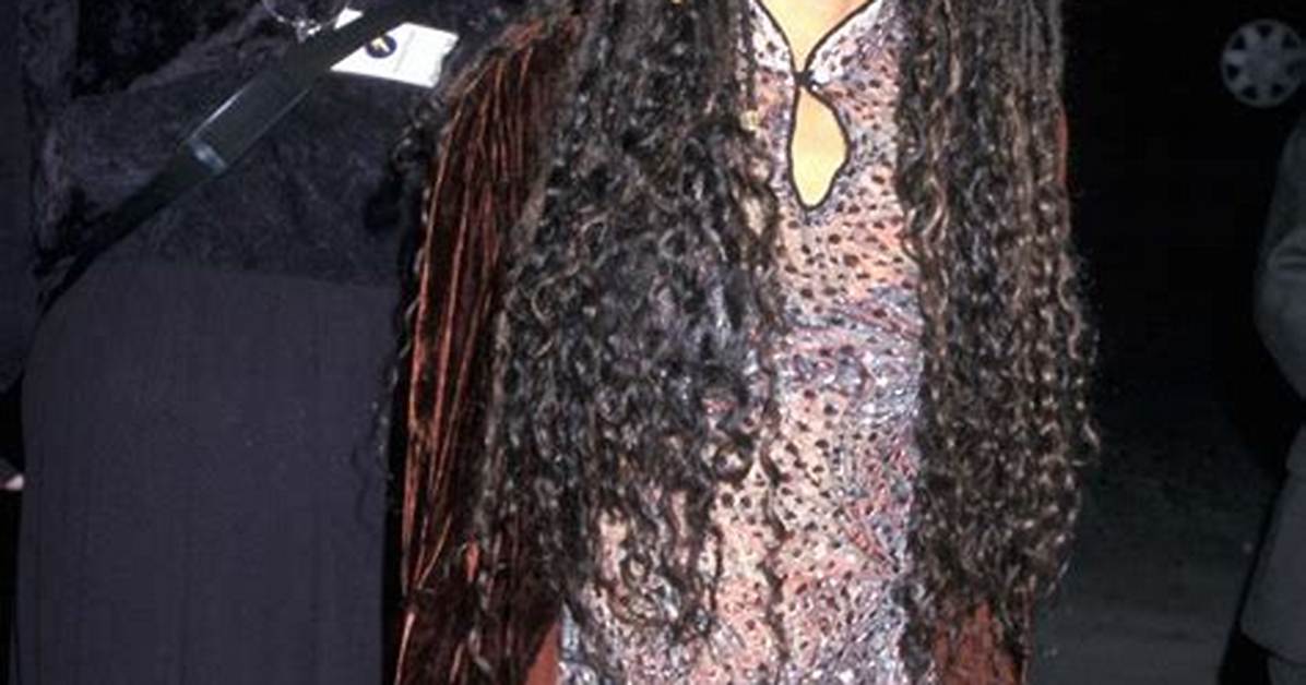 Lisa Bonet: a Timeless Beauty and Icon