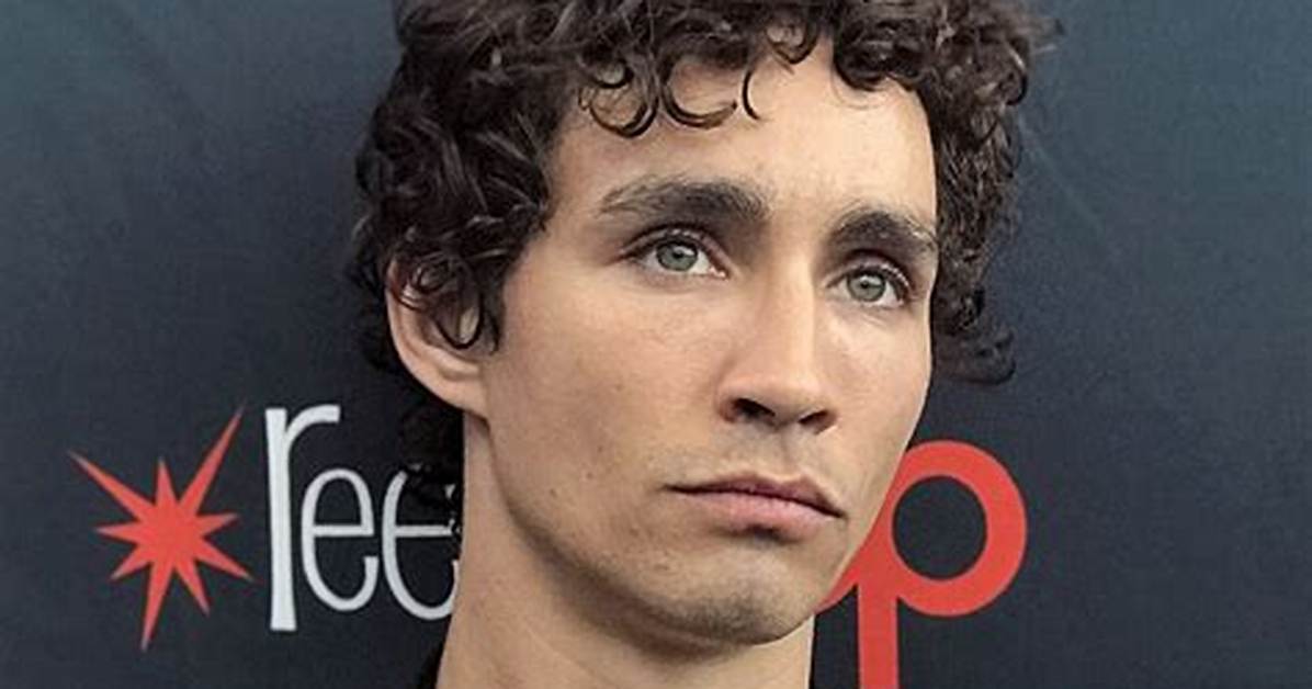 The Intriguing World of Robert Sheehan’s Relationships