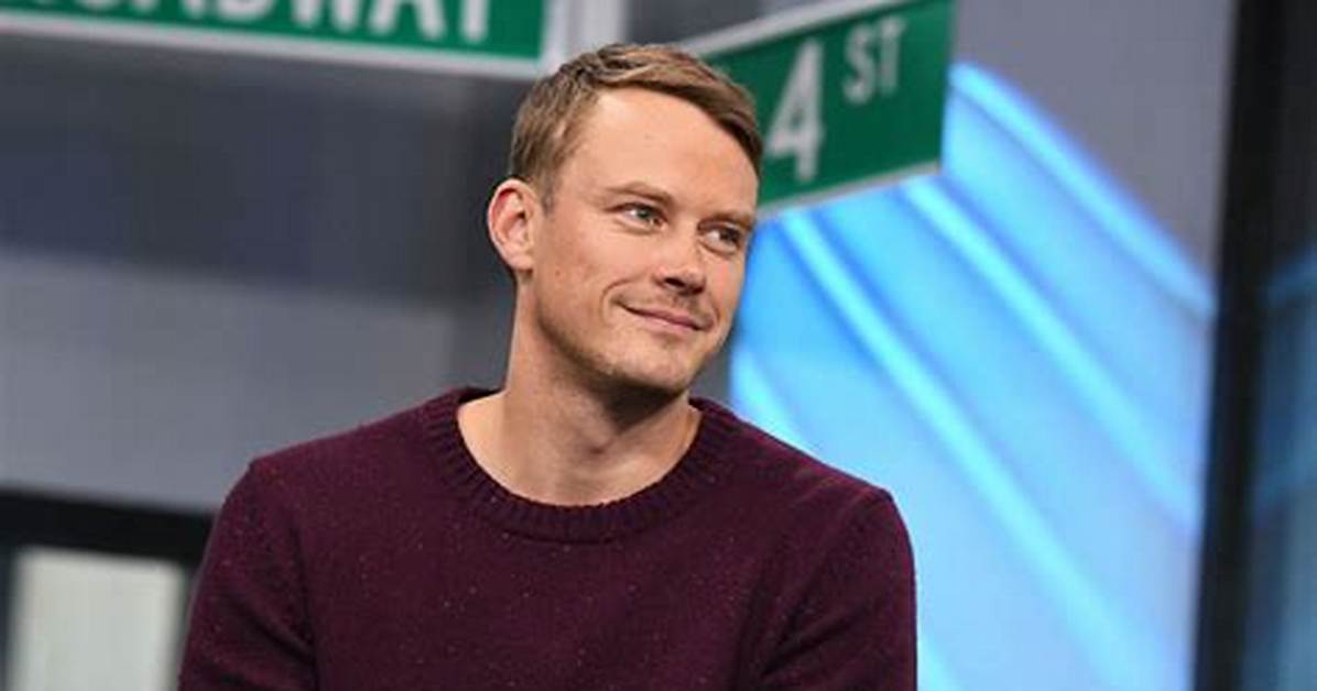 Who Is Michael Dorman Dating Michael Dorman's Girlfriend & Exes